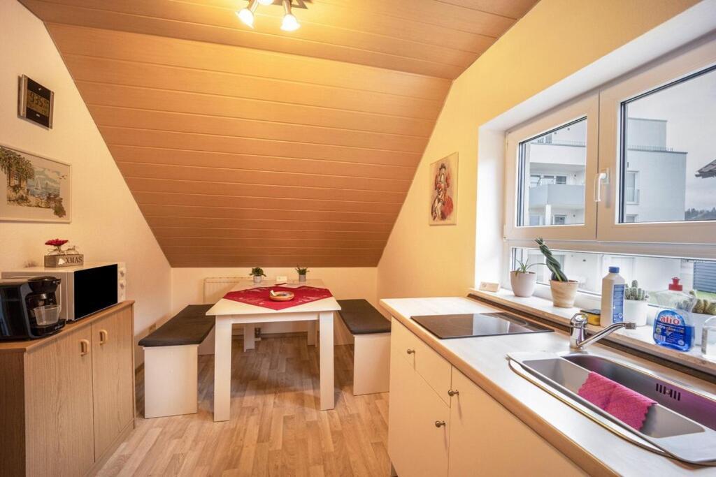 Ferienwohnung Im Gruenen, 10 Km Rv, 30 Km Bodensee, Kueche Bad Balkon Wolpertswende Екстериор снимка