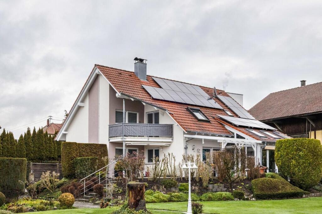 Ferienwohnung Im Gruenen, 10 Km Rv, 30 Km Bodensee, Kueche Bad Balkon Wolpertswende Екстериор снимка